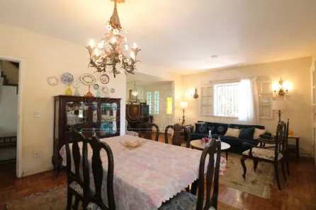 Casa com 4 Quartos à venda, 427m² no Laranjal, Volta Redonda