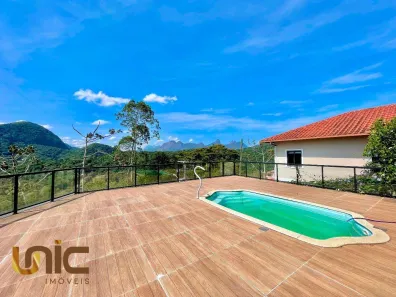 Casa de Condomínio com 2 Quartos à venda, 150m² no Albuquerque, Teresópolis