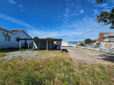 Lote/Terreno à venda, 716m² no Capoeiras, Florianópolis