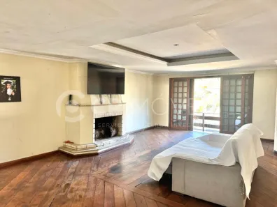 Casa com 6 Quartos à venda, 483m² no Jardim Itu, Porto Alegre