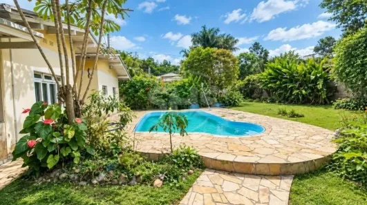 Casa de Condomínio com 4 Quartos para alugar, 264m² no Do Salto, Blumenau