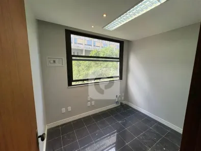 Sala Comercial à venda, 32m² no Copacabana, Rio de Janeiro