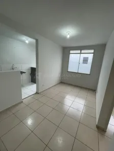 Apartamento com 2 Quartos para alugar, 58m² no Zona 06, Maringá