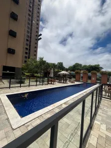 Apartamento com 2 Quartos para alugar, 57m² no Candelária, Natal