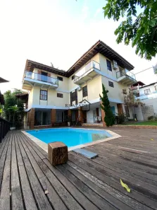 Casa com 4 Quartos à venda, 506m² no Camboinhas, Niterói