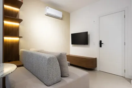 Apartamento com 1 Quarto para alugar, 35m² no Centro, Florianópolis