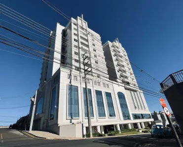 Apartamento com 3 Quartos à venda, 270m² no Uvaranas, Ponta Grossa