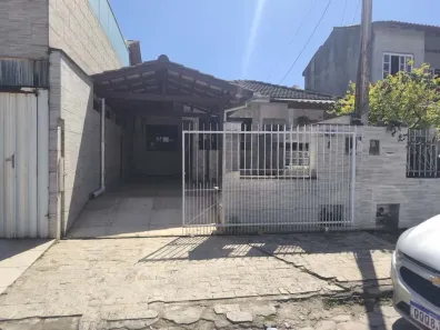 Casa com 2 Quartos à venda, 80m² no São Sebastião, Palhoça