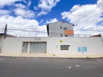 Apartamento com 2 Quartos para alugar, 47m² no Jardim das Oliveiras, Fortaleza