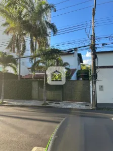 Casa com 4 Quartos para alugar, 673m² no Tabajaras, Uberlândia