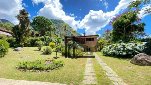 Casa com 5 Quartos à venda, 266m² no Granja Guarani, Teresópolis