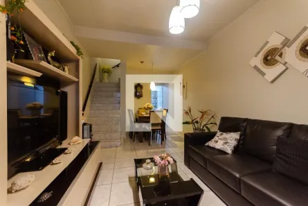 Casa com 3 Quartos à venda, 167m² no Vila Zat, São Paulo