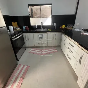 Casa com 3 Quartos à venda, 100m² no Jardim dos Lírios, Marília