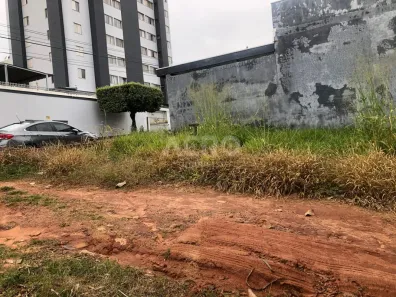 Lote/Terreno à venda, 484m² no Parque Jardim Europa, Bauru