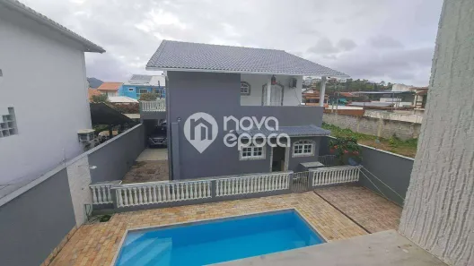 Casa com 4 Quartos à venda, 351m² no Piratininga, Niterói