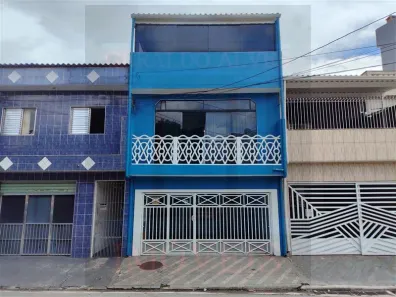 Sobrado com 3 Quartos à venda, 182m² no Vila Liviero, São Paulo