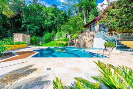 Casa com 6 Quartos à venda, 724m² no Escola Agrícola, Blumenau