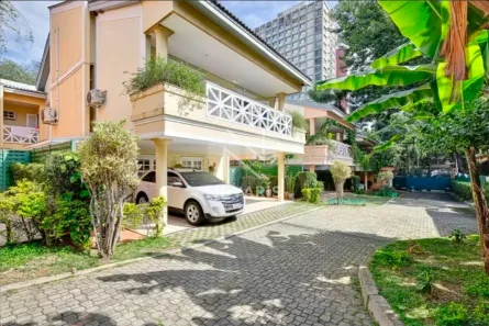Sobrado com 4 Quartos à venda, 336m² no Chácara Gaivotas, São Paulo