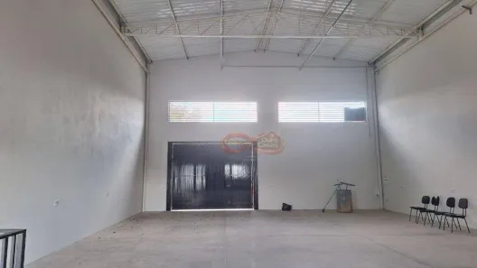 Galpão/Depósito/Armazém para alugar, 230m² no Jardim Verona, Itatiba