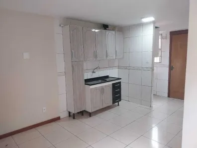 Apartamento com 2 Quartos para alugar, 45m² no Centro, Esteio