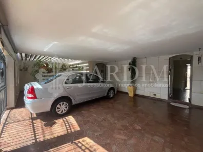 Casa com 3 Quartos à venda, 250m² no Jardim Petrópolis, Piracicaba