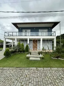 Casa de Condomínio com 4 Quartos à venda, 350m² no Vargem Grande, Teresópolis