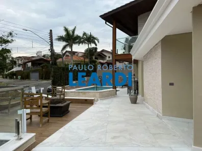Casa de Condomínio com 6 Quartos à venda, 500m² no Arujázinho IV, Arujá
