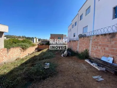 Lote/Terreno à venda, 360m² no Europa, Contagem