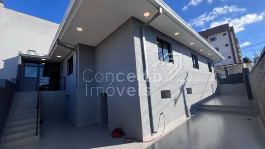 Casa com 3 Quartos à venda, 206m² no Centro, Ponta Grossa