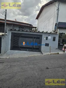 Imóvel Comercial com 3 Quartos à venda, 210m² no Centro, Poá