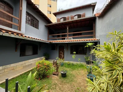 Casa com 9 Quartos à venda, 368m² no Colégio Batista, Belo Horizonte