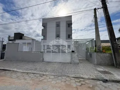Apartamento com 2 Quartos para alugar, 60m² no Carianos, Florianópolis
