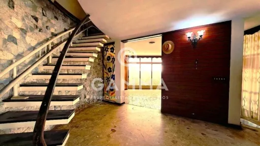 Casa com 3 Quartos à venda, 264m² no Pinheiros, São Paulo