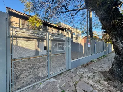 Imóvel Comercial com 3 Quartos para alugar, 300m² no Vila Assunção, Porto Alegre
