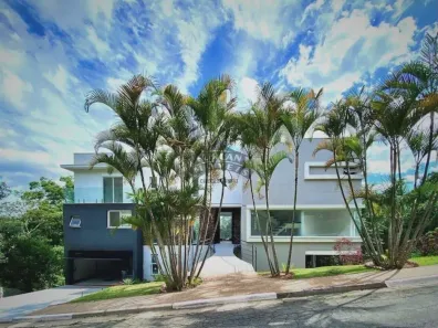 Sobrado com 4 Quartos à venda, 436m² no Chácara dos Lagos, Carapicuíba