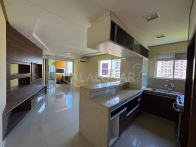 Apartamento com 2 Quartos para alugar, 70m² no Vila Moema, Tubarão