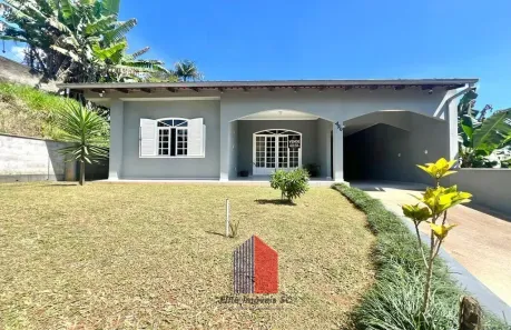 Casa com 4 Quartos à venda, 197m² no Petrópolis, Joinville