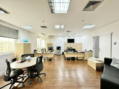 Sala Comercial à venda, 135m² no Cerqueira César, São Paulo