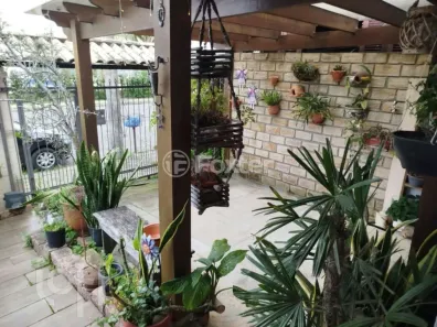 Casa com 2 Quartos à venda, 57m² no Hípica, Porto Alegre
