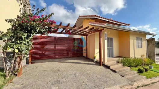 Casa de Condomínio com 2 Quartos à venda, 150m² no Dona Catarina, Mairinque