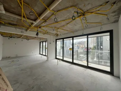 Sala Comercial à venda, 68m² no Madureira, Caxias do Sul