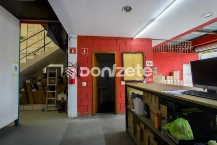 Galpão/Depósito/Armazém à venda, 425m² no Jardim Bom Pastor, Santo André