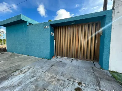 Casa com 3 Quartos à venda, 180m² no Cidade Universitária, Maceió