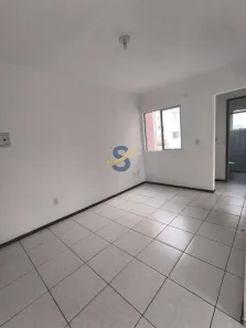 Apartamento com 2 Quartos para alugar, 44m² no Aririú, Palhoça