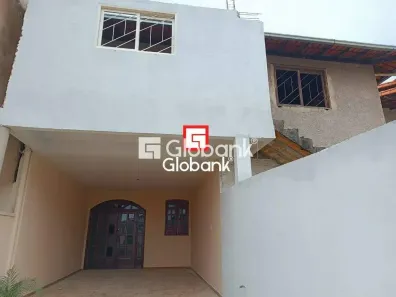 Casa com 3 Quartos à venda, 98m² no Morrinhos, Montes Claros