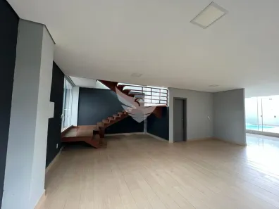 Sobrado à venda, 297m² no Aponiã, Porto Velho