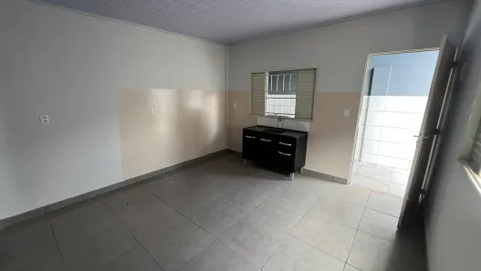 Casa com 1 Quarto para alugar, 35m² no Jardim dos Estados, Várzea Grande