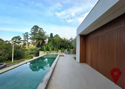 Casa de Condomínio com 4 Quartos à venda, 340m² no Vale do Sereno, Nova Lima