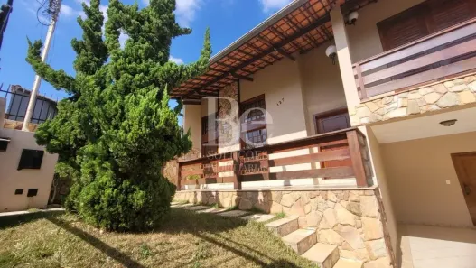 Casa com 4 Quartos à venda, 257m² no Jardim Balneário, Contagem