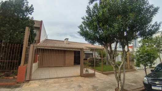 Casa com 3 Quartos à venda, 250m² no São Sebastião, Porto Alegre